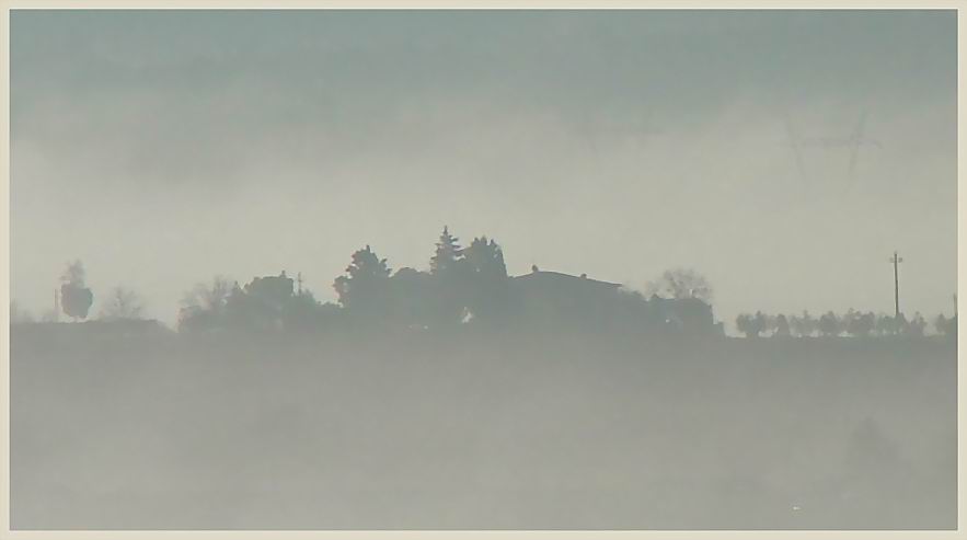 Toskanischer Nebelmorgen im Oktober