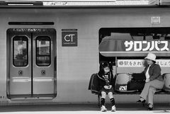 Tosu Station - Grandmother and granddaughter