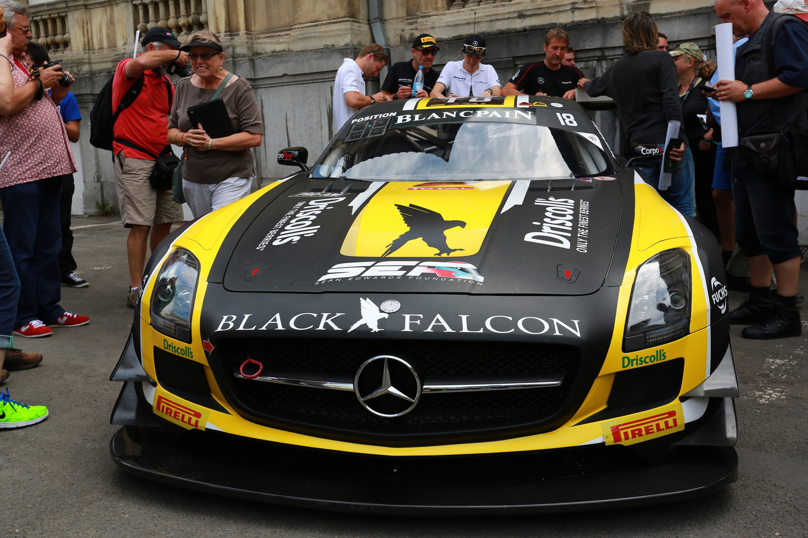 Total 24h Spa Black Falcon SLS