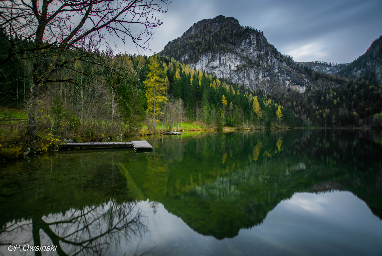 Total silence at this Austria lake