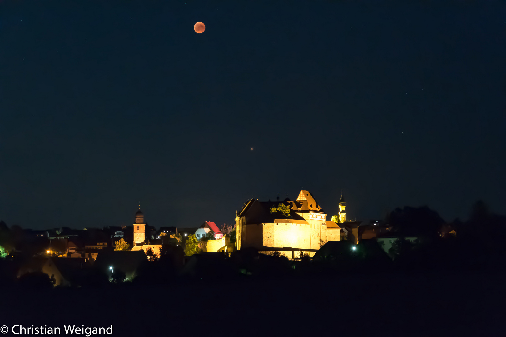 Totale Mondfinsternis über Cadolzburg