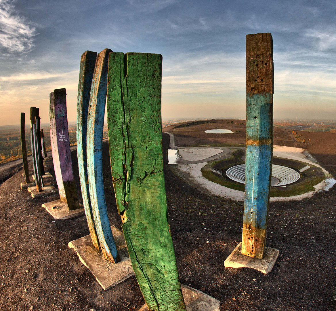 Totems und Amphittheater auf Halde Haniel!