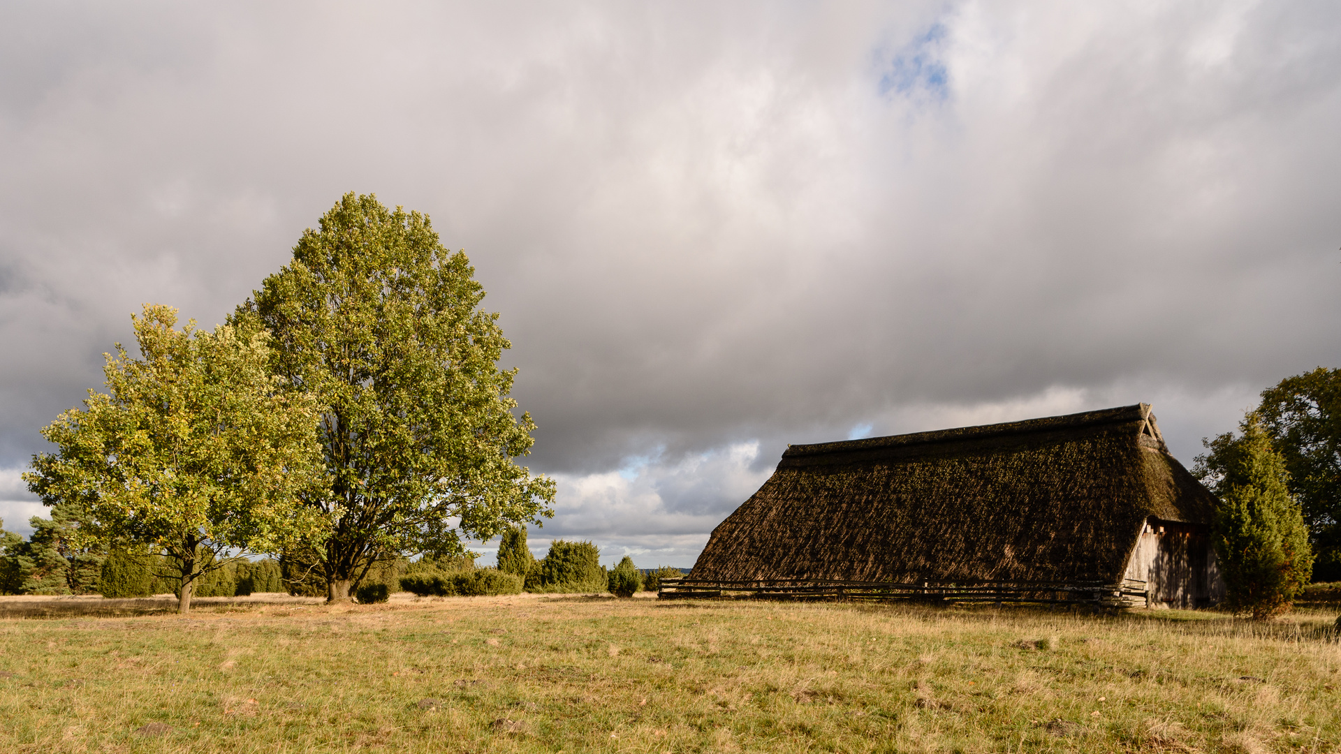 Totengrund Lüneburger Heide Schafstall