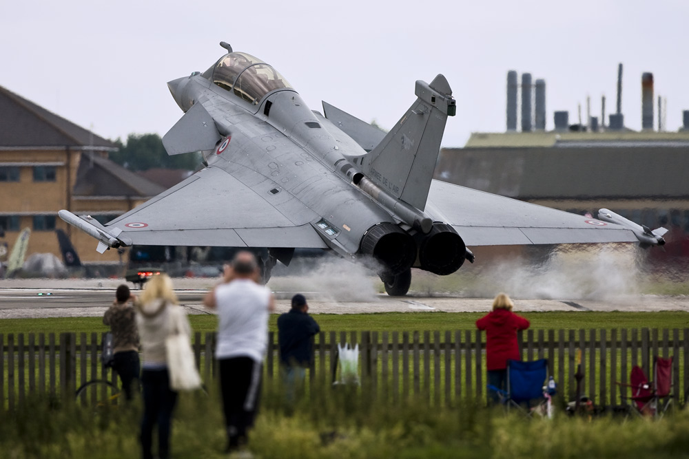 Touchdown Foto & Bild luftfahrt, militärfliegerei, verkehr