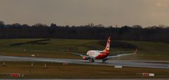 Touchdown on RWY 05-23 @HAM