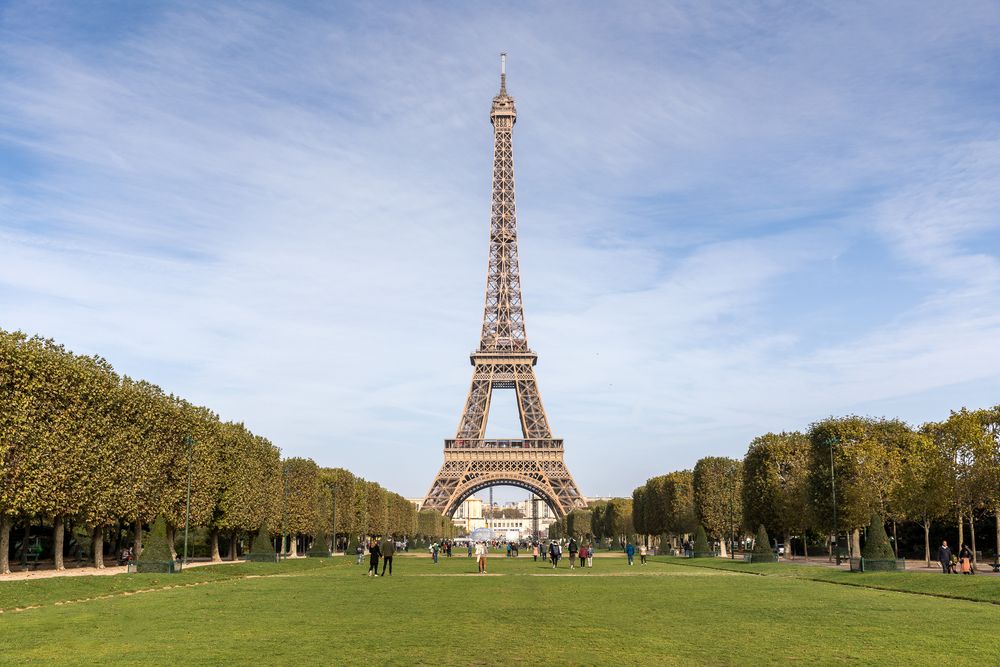 Tour Eiffel, Champ de Mars