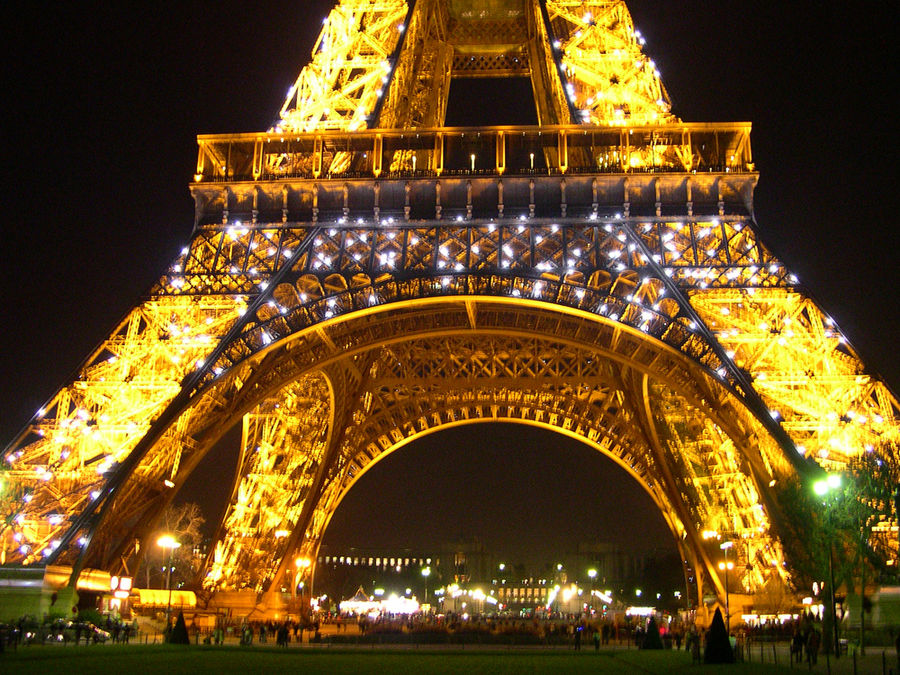 Tour Eiffel de 1000 feux