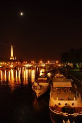 tour eiffel les quai