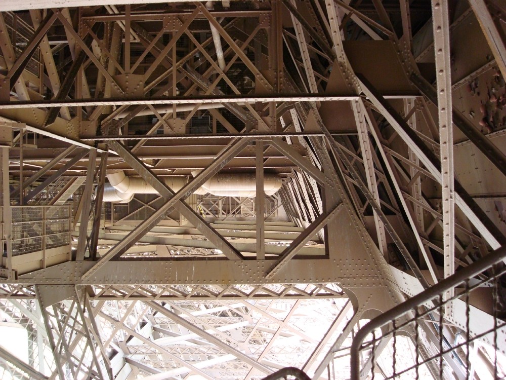 Tour Eiffel, Paris 2008, Szene 6