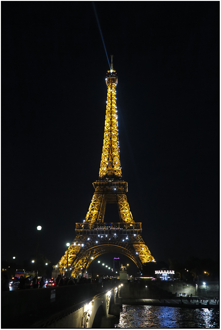 Tour Eiffel  - Paris