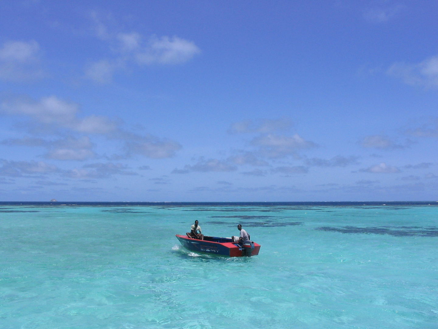 tour en bateau au caraïbe