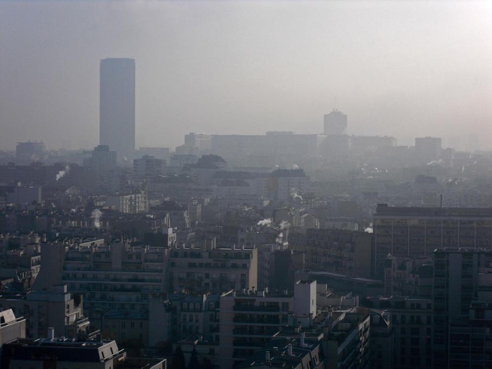 Tour montparnasse la brume du matin