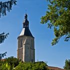 Tour octogonale et clocher de l’Eglise St-Nicolas de Civray dans leur nouvelle robe après rénovation