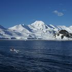 Touristen auf dem Weg zur Halfmoon Island