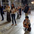 Touristen in der Hagia Sophia in Istambul ...