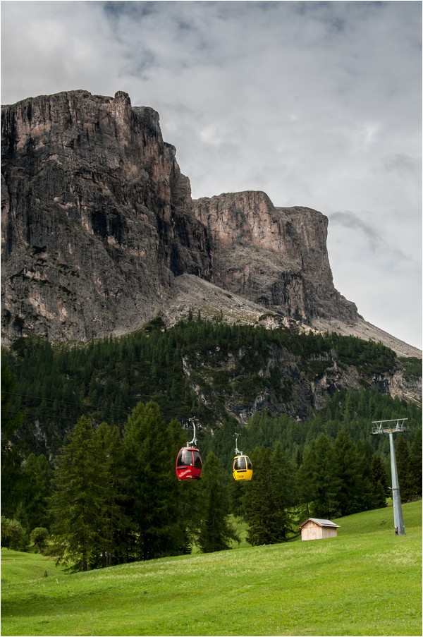 Touristenbagger rot-gelb