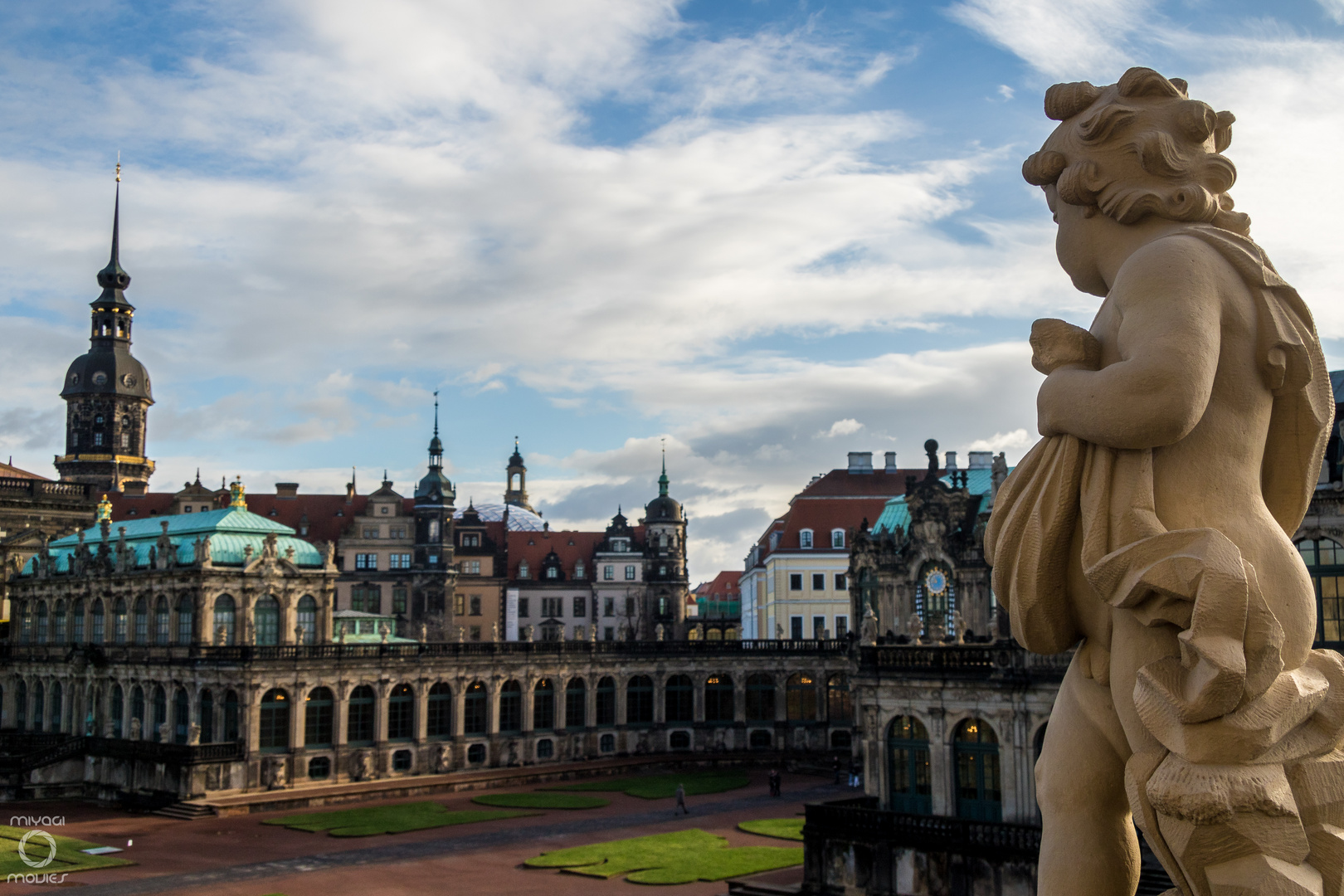 touristenbild mit sandstein-akt