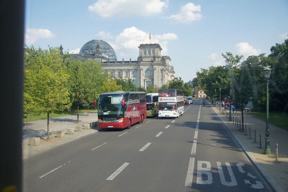 Touristenroute Bus 100 Zoo->Alex VII