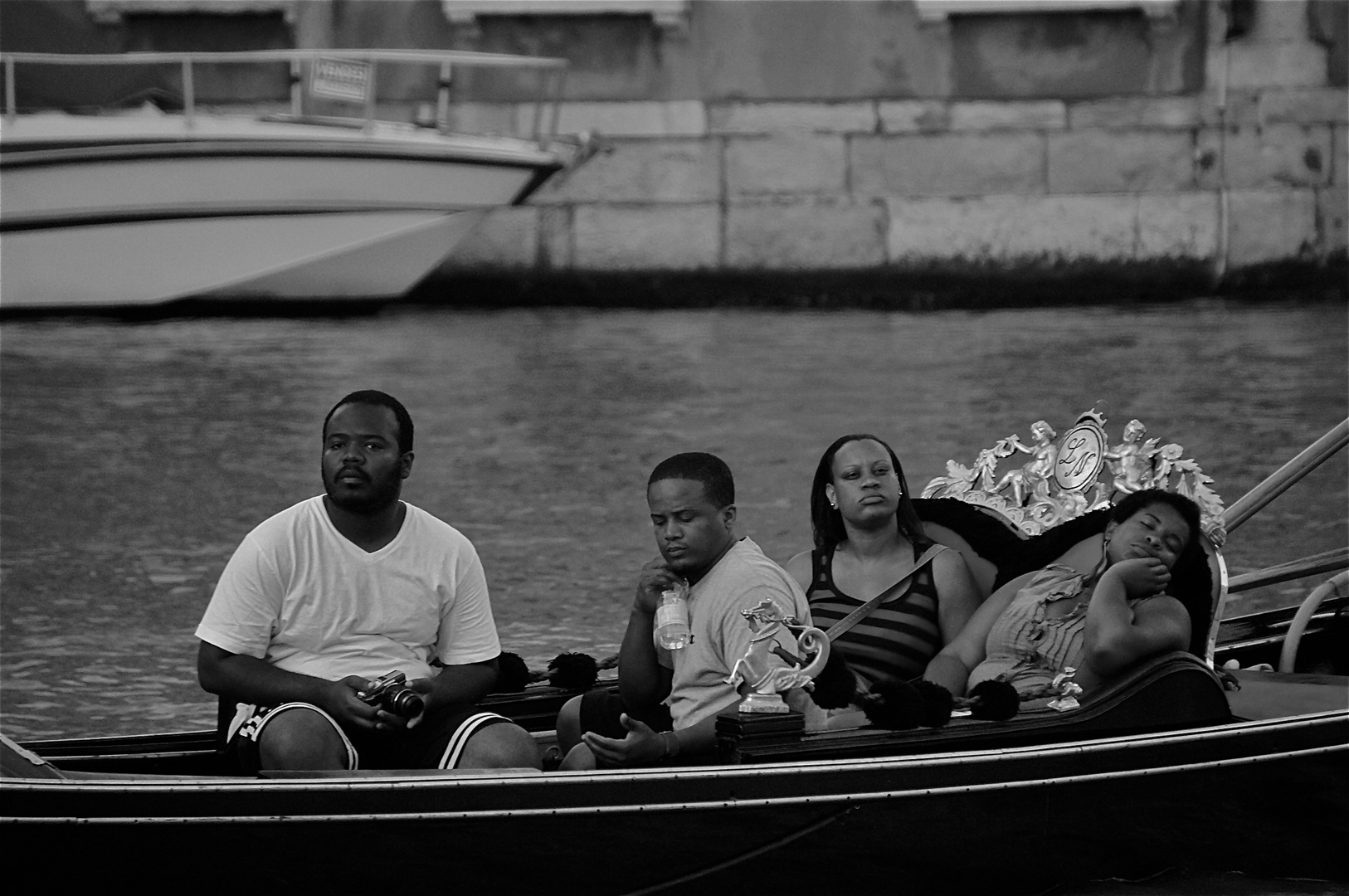 tourists IV, venedig august 2011