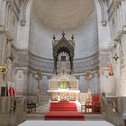 Tours Basilisque de Saint Martin Altar