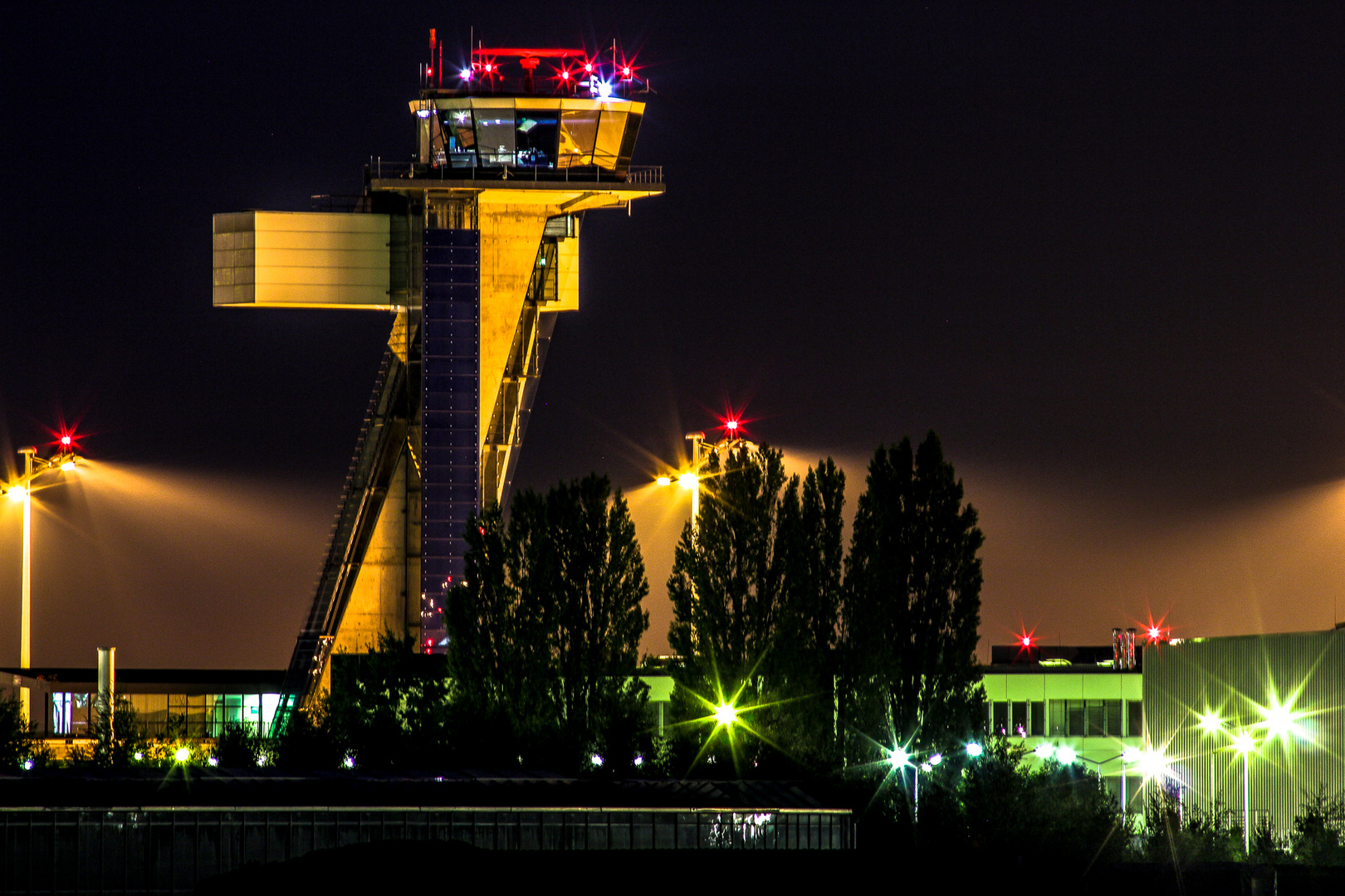 Tower Aiport NUE