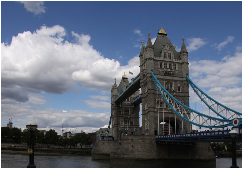 tower bridge