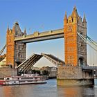 TOWER BRIDGE