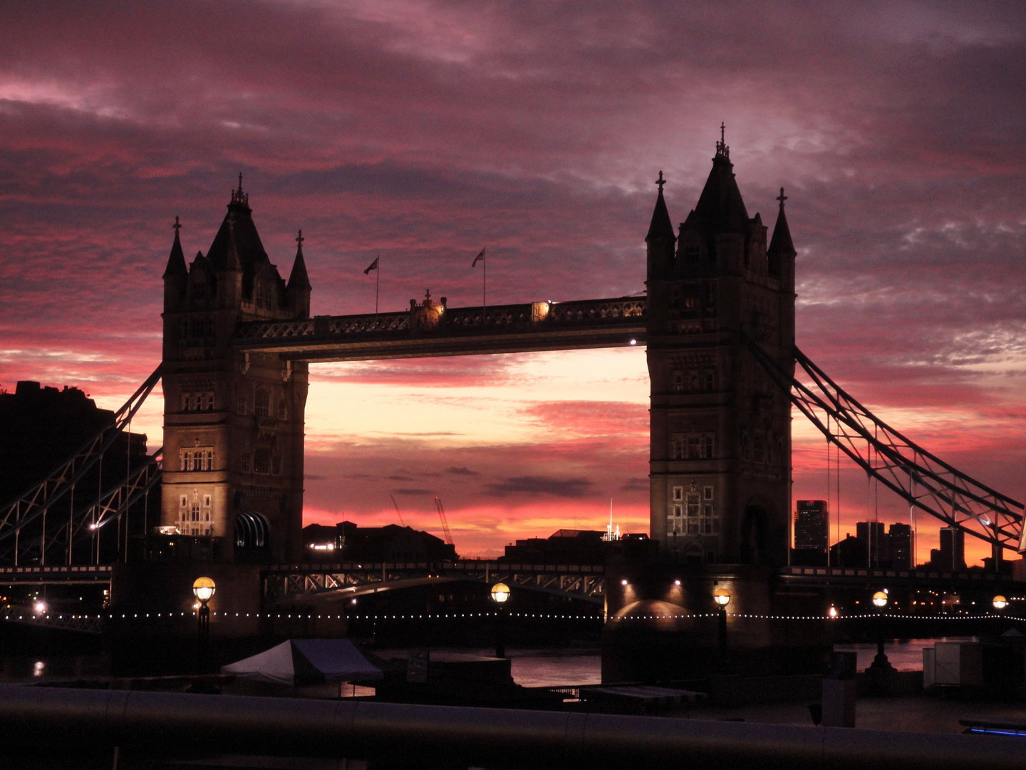 tower bridge