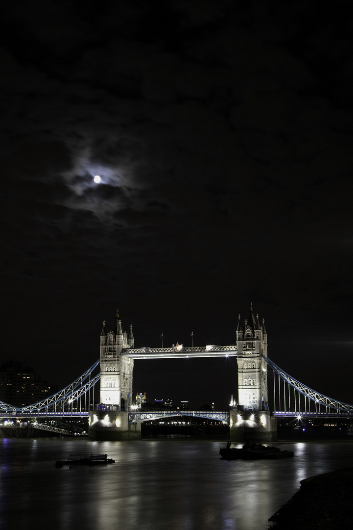 Tower Bridge