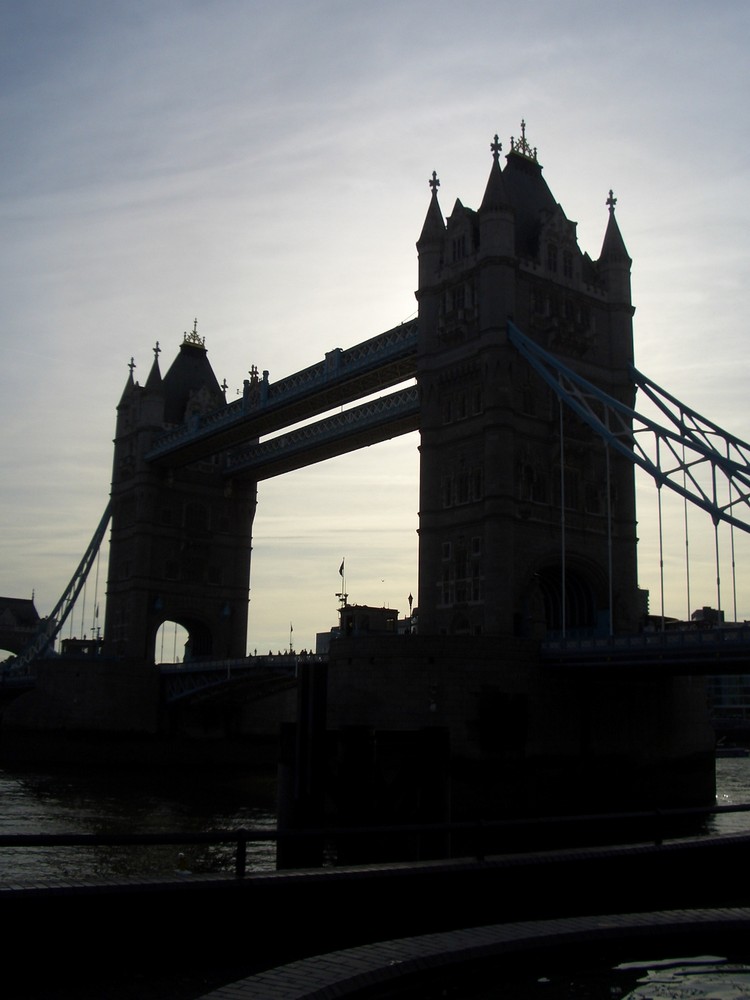 tower bridge