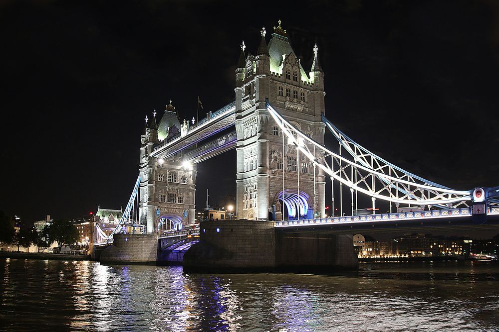 Tower Bridge Foto & Bild architektur, straßen & brücken, brückenbauwerke Bilder auf