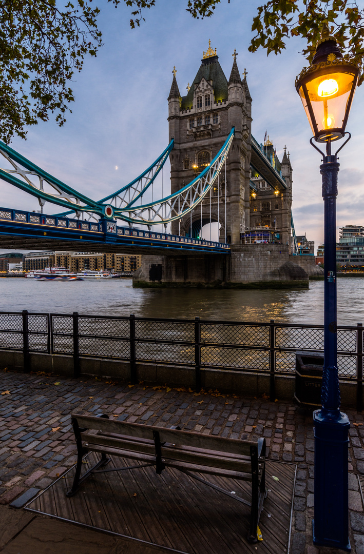 Tower Bridge am Abend