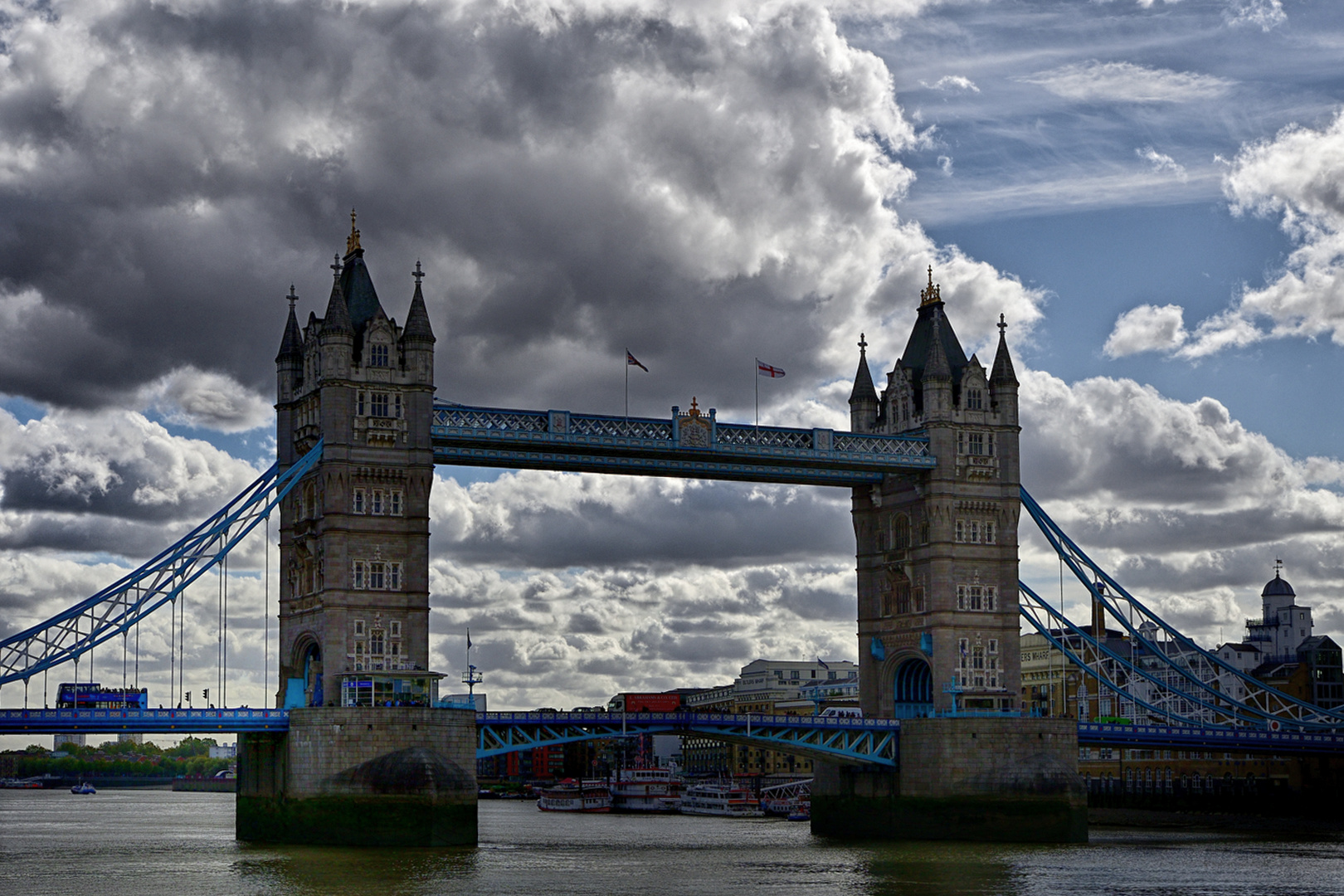 ~ Tower Bridge ~