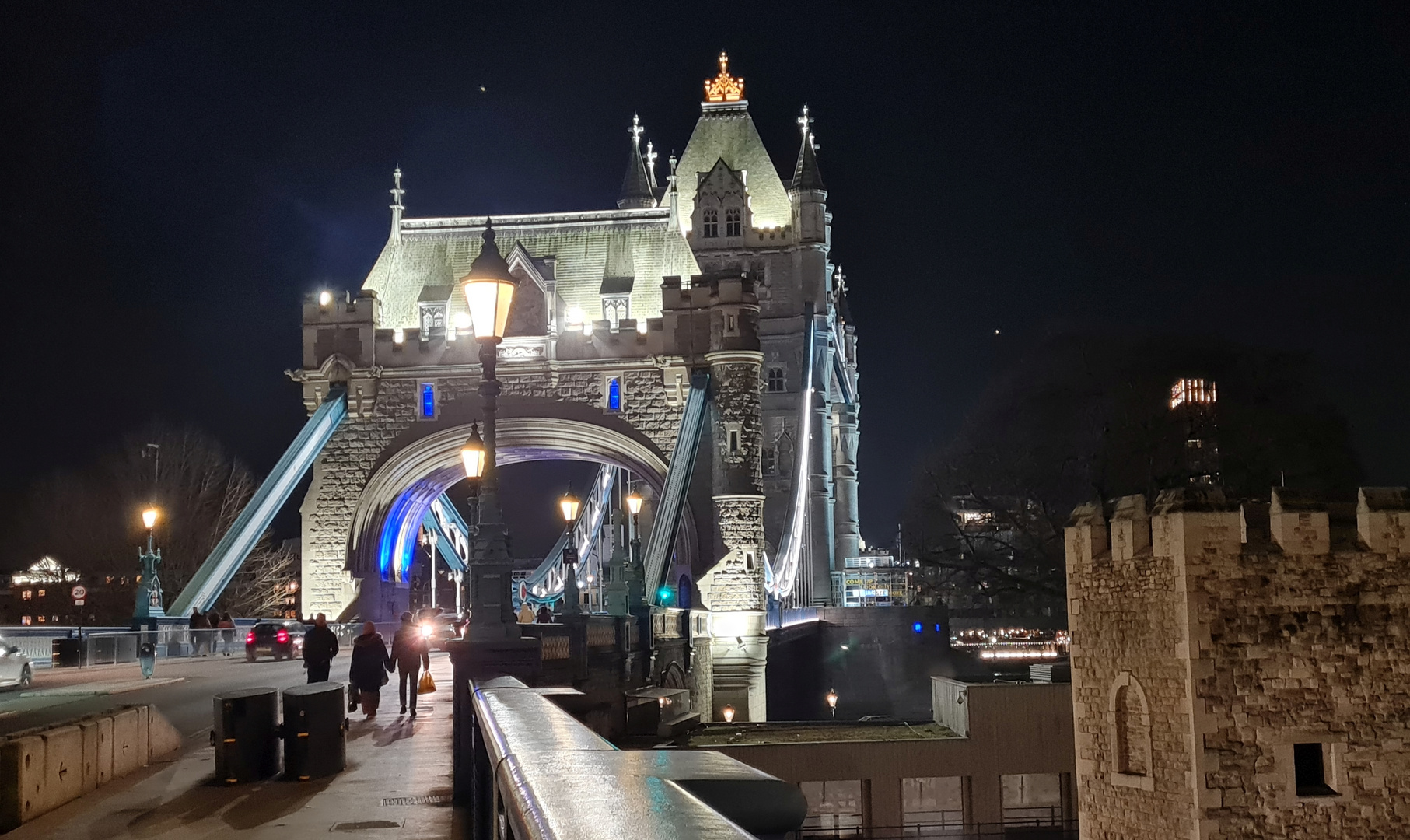 Tower Bridge bei Nacht