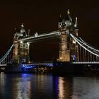 Tower Bridge bei Nacht