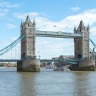 Tower Bridge bei Sonntagswetter