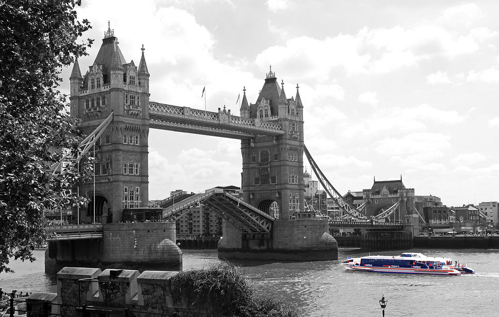 Tower Bridge Colorkey