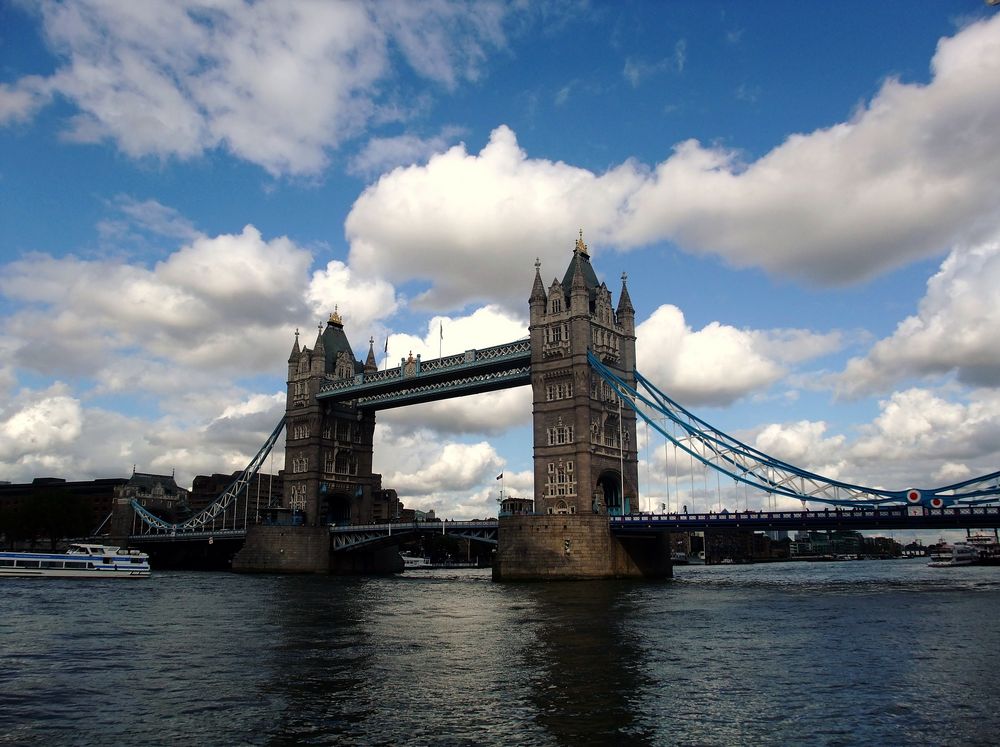 tower bridge