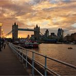 - Tower Bridge -