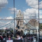 Tower Bridge - gespiegelt