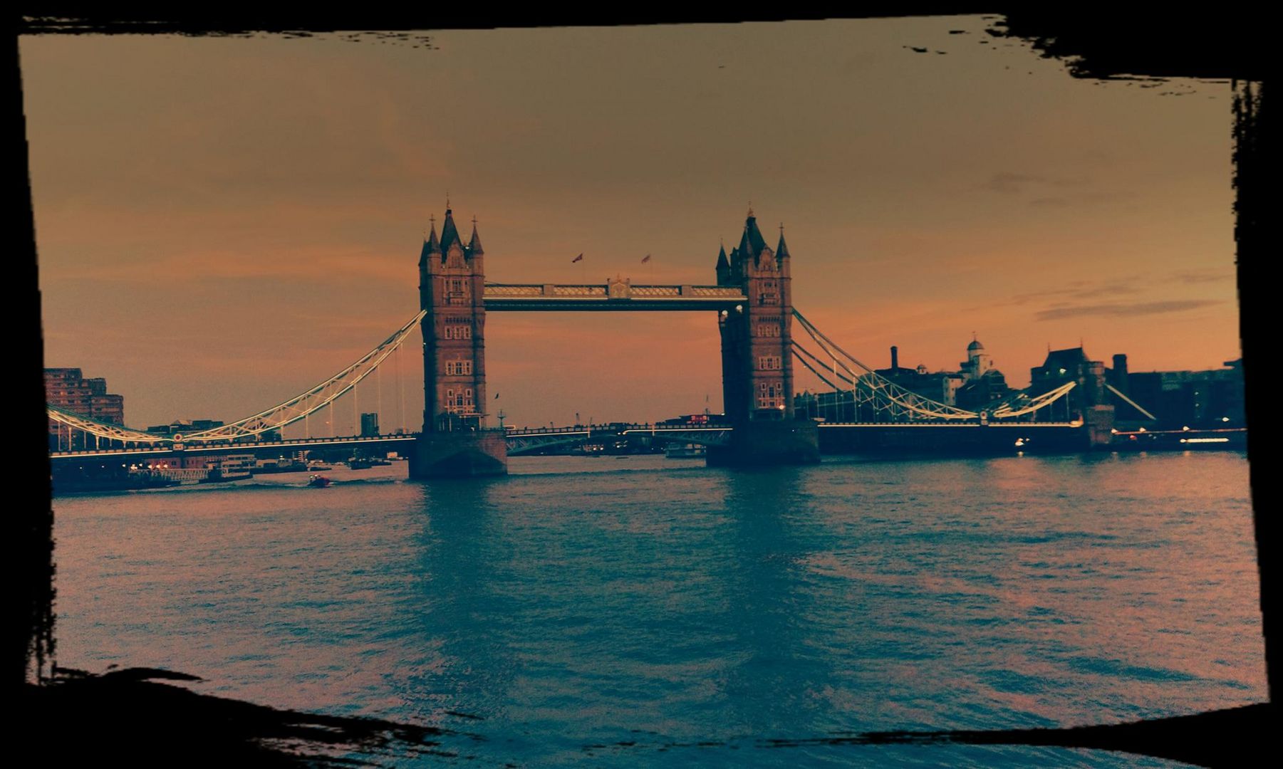 Tower Bridge High Contrast