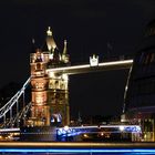 Tower Bridge in abendlicher Beleuchtung