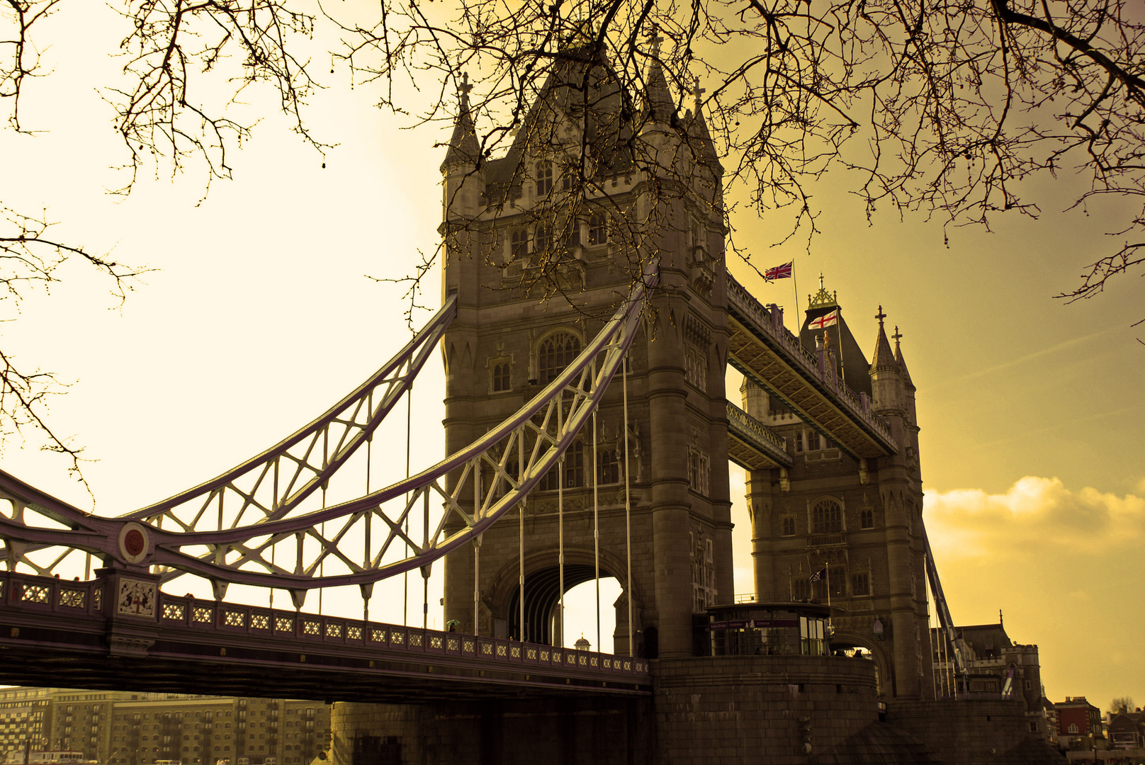 tower bridge london