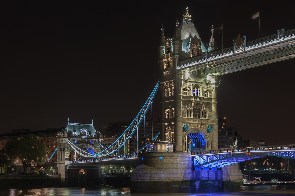 Tower Bridge - London@night