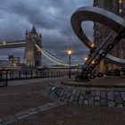 Tower Bridge mal ...