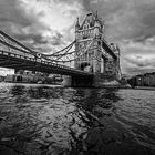 Tower Bridge Schwarz 