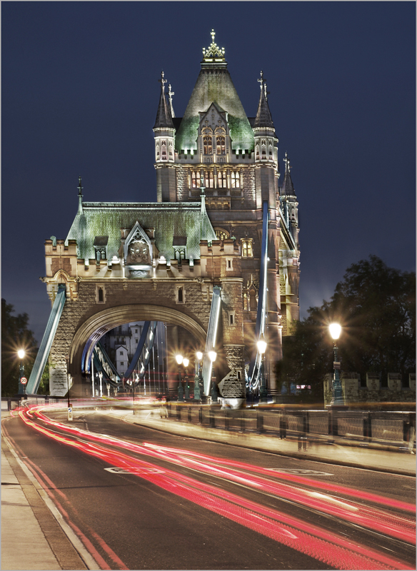 Tower Bridge traffic