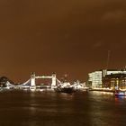 tower brigde at night