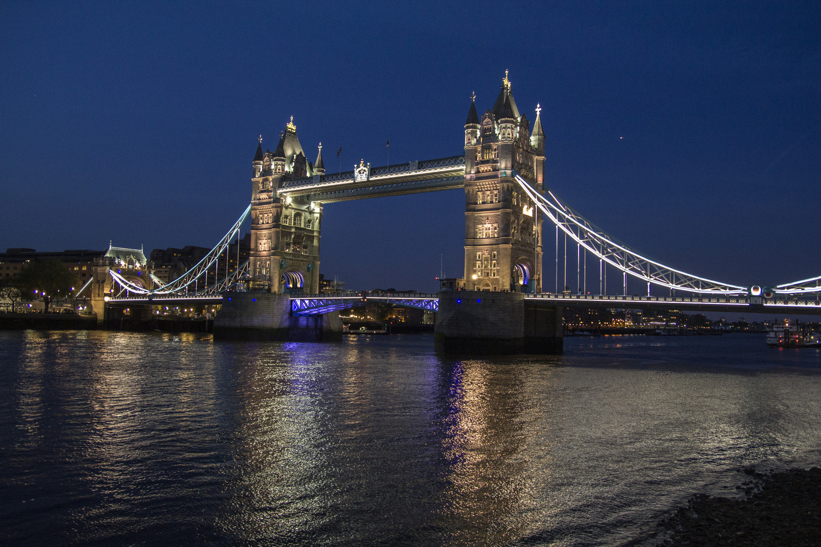 Towerbridge bei Nacht