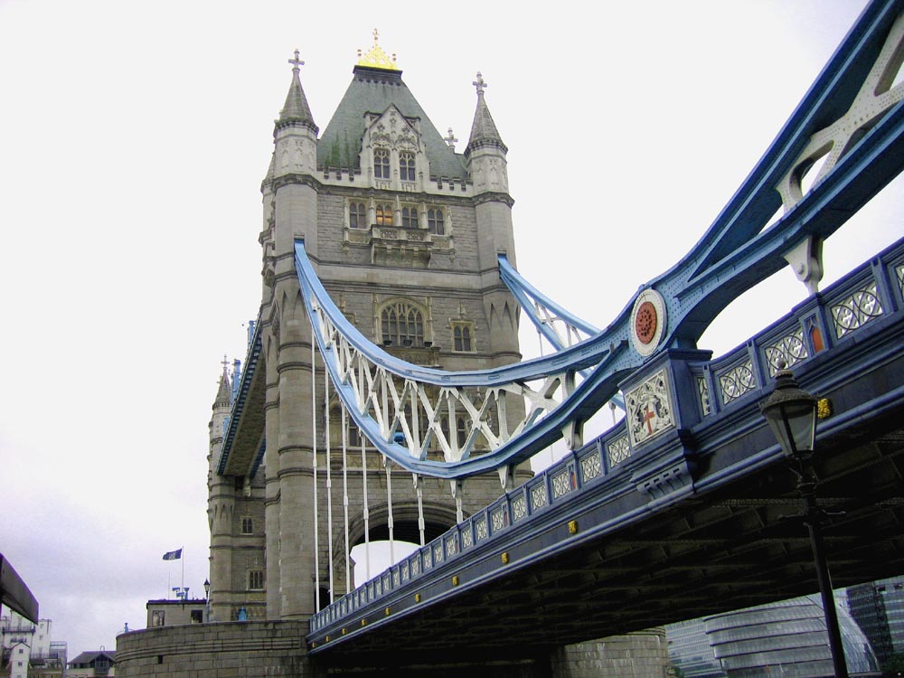 ...Towerbridge...